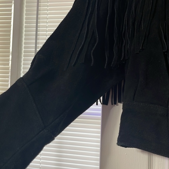 Black Suede Leather with fringe and conchos - Picture 5 of 11